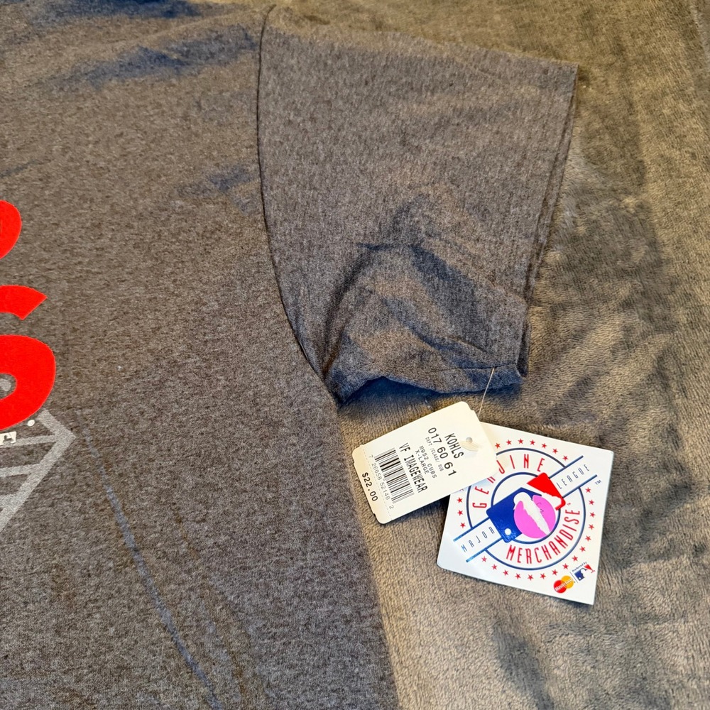 Majestic Chicago Cubs T Shirt Gray Baseball Graphic Tee Mens Extra Large NWT - Picture 2 of 9